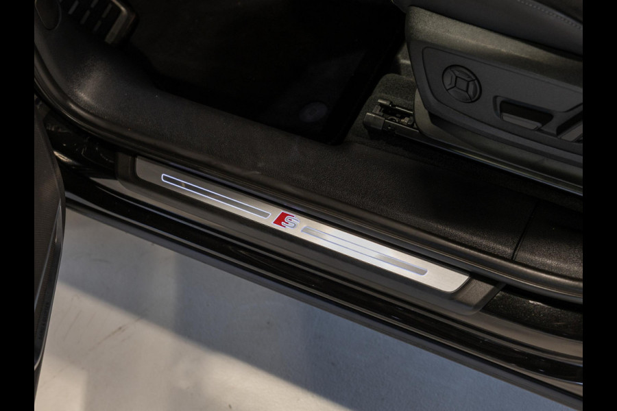 Audi Q3 45 TFSI e S edition / 245pk / Trekhaak / Bang & Olufsen / Keyless / Elektrische stoelverstelling met geheugen /