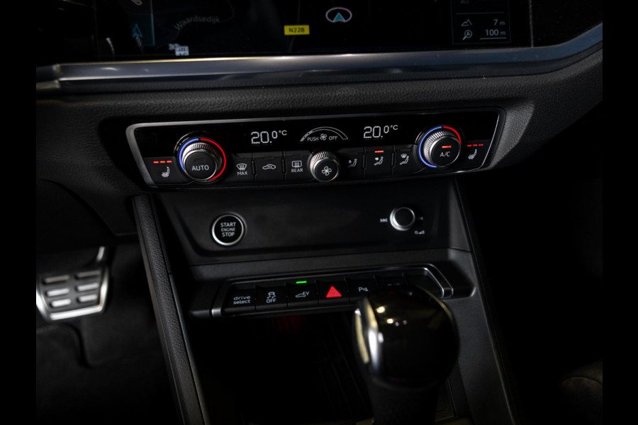 Audi Q3 45 TFSI e S edition / 245pk / Trekhaak / Bang & Olufsen / Keyless / Elektrische stoelverstelling met geheugen /