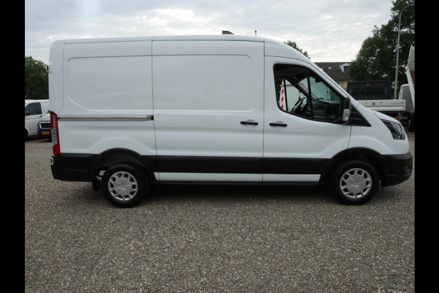 Ford Transit 2.0 TDCI 130PK L2H2 Airco Automaat MARGEPRIJS