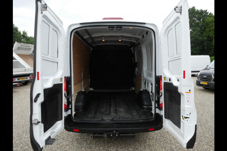 Ford Transit 2.0 TDCI 130PK L2H2 Airco Automaat MARGEPRIJS