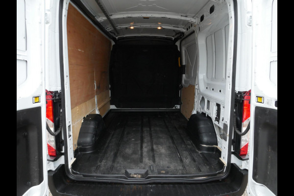 Ford Transit 2.0 TDCI 130PK L2H2 Airco Automaat MARGEPRIJS