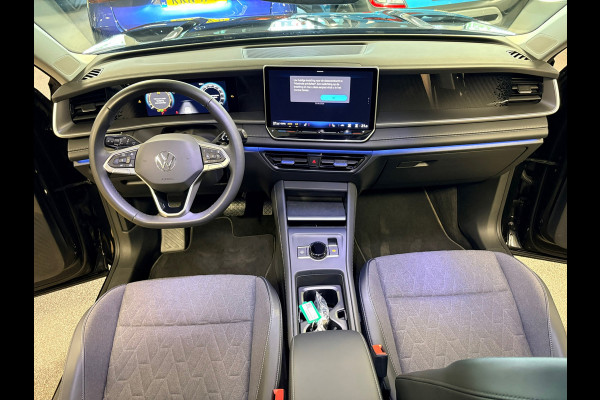 Volkswagen Tayron 1.5 eTSI Life Edition 7persoons / trekhaak / led / 360camera / navigatie