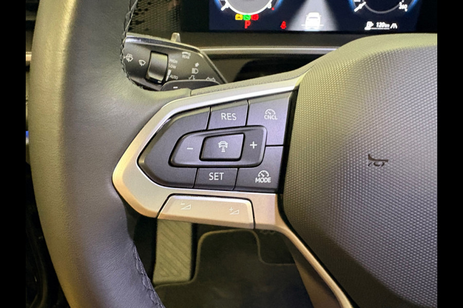 Volkswagen Tayron 1.5 eTSI Life Edition 7persoons / trekhaak / led / 360camera / navigatie
