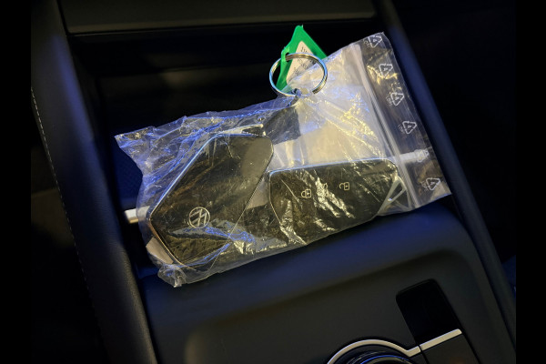 Volkswagen Tayron 1.5 eTSI Life Edition 7persoons / trekhaak / led / 360camera / navigatie