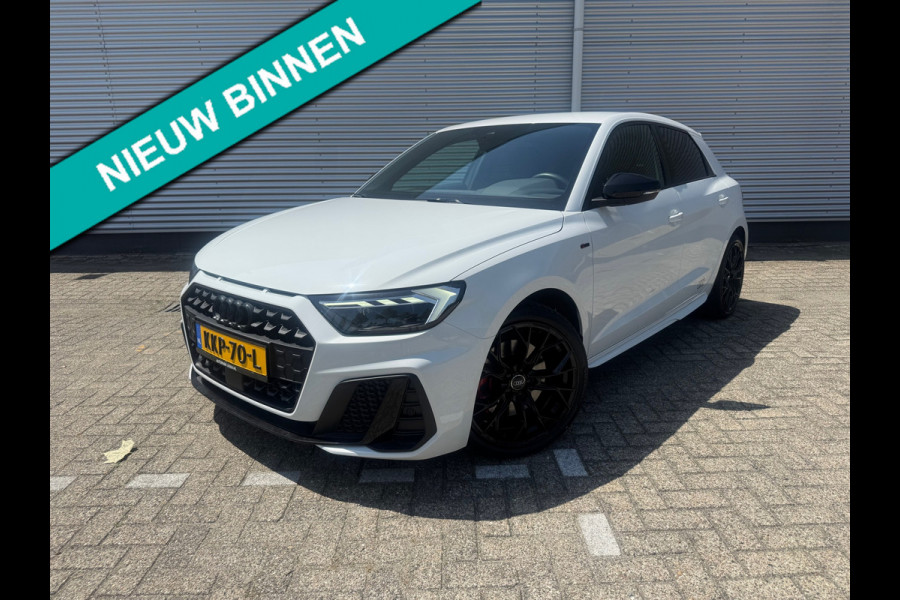 Audi A1 SPORTBACK 40 TFSI S Line edition one