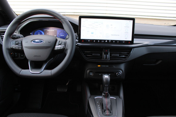 Ford FOCUS Wagon 1.0 EcoBoost Hybrid ST Line X | Adaptieve cruise | BLIS | Head-up | Trekhaak | Winterpack