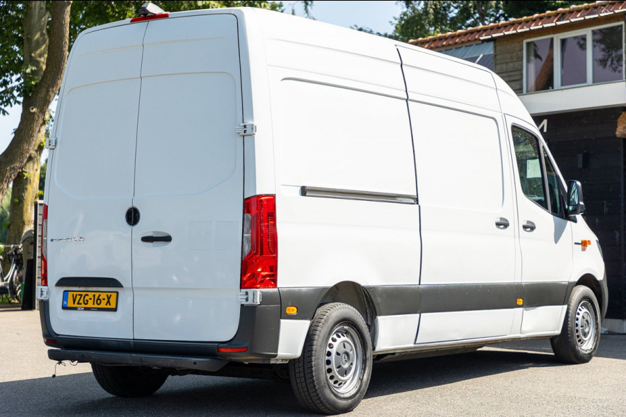 Mercedes-Benz eSprinter ESprinter L2H2 41 kWh Tussenschot met deur I Airco I Camera I Bluetooth
