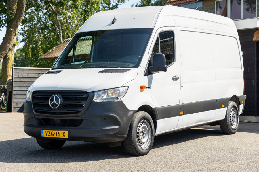 Mercedes-Benz eSprinter ESprinter L2H2 41 kWh Tussenschot met deur I Airco I Camera I Bluetooth