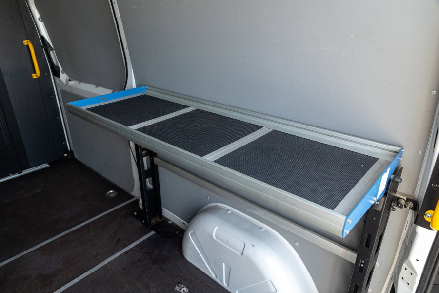 Mercedes-Benz eSprinter ESprinter L2H2 41 kWh Tussenschot met deur I Airco I Camera I Bluetooth