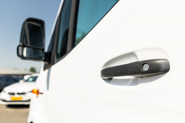 Mercedes-Benz eSprinter ESprinter L2H2 41 kWh Tussenschot met deur I Airco I Camera I Bluetooth