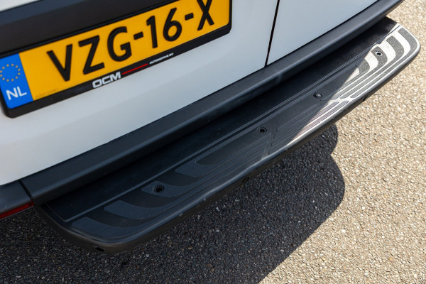 Mercedes-Benz eSprinter ESprinter L2H2 41 kWh Tussenschot met deur I Airco I Camera I Bluetooth