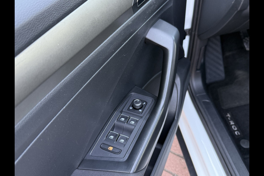 Volkswagen T-Roc 1.0 TSI Style 116pk | Full Led | Carplay