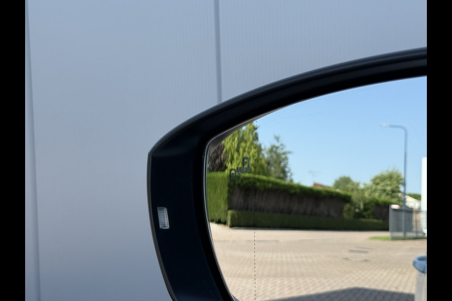 Volkswagen T-Roc 1.0 TSI Style 116pk | Full Led | Carplay