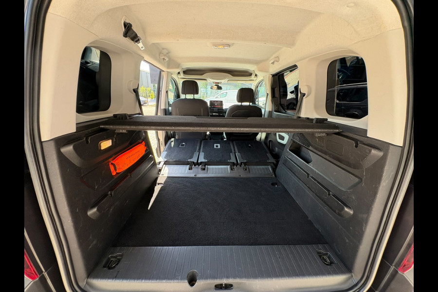 Citroën Berlingo 1.2 PureTech Shine,Camera,Car-Play,AUTOMAAT,Trekhaak,Garantie