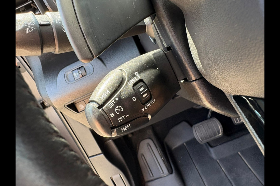 Citroën Berlingo 1.2 PureTech Shine,Camera,Car-Play,AUTOMAAT,Trekhaak,Garantie