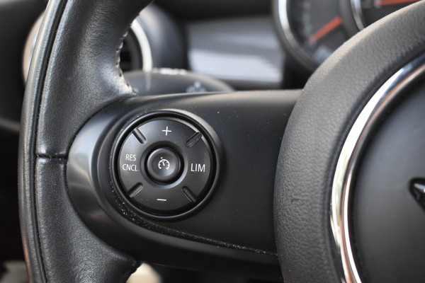 MINI Cabrio 1.5 Cooper Chili | Leder | NL Auto | Carplay | Keyless | Dealer. OH