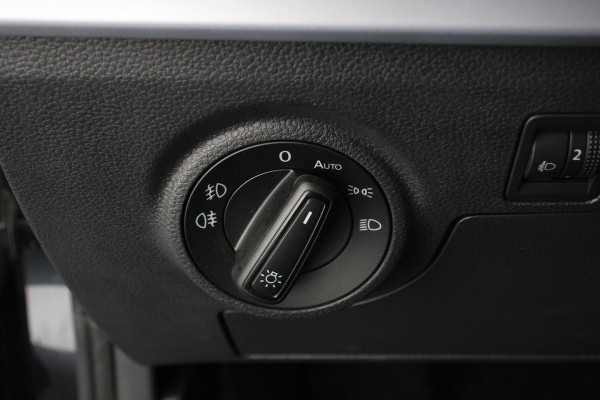 Seat Ibiza 1.0 TSI 110pk DSG FR Navigatie Apple Carplay/Android Auto Camera Parkeersensoren Adaptive cruise control Keyless Entry/Start Virtual Cockpit Stoelverwarming Ledverlichting Getinte ramen