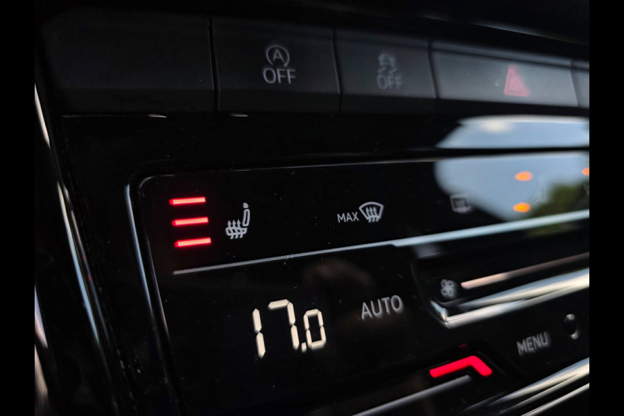 Volkswagen T-Roc 2.0 TSI 4Motion R / AKRAPOVIC !