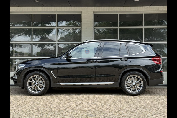 BMW X3 xDrive20i X LINE | PANORMA | HARMAN KARDON | SPORTSTOELEN | CAMERA | LEDER |