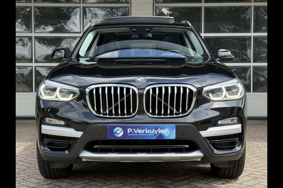 BMW X3 xDrive20i X LINE | PANORMA | HARMAN KARDON | SPORTSTOELEN | CAMERA | LEDER |