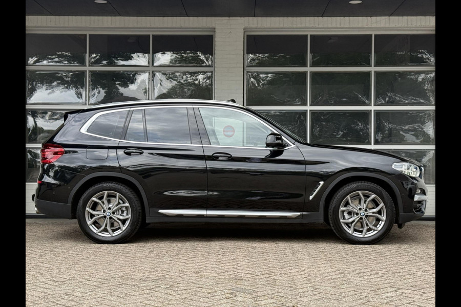 BMW X3 xDrive20i X LINE | PANORMA | HARMAN KARDON | SPORTSTOELEN | CAMERA | LEDER |