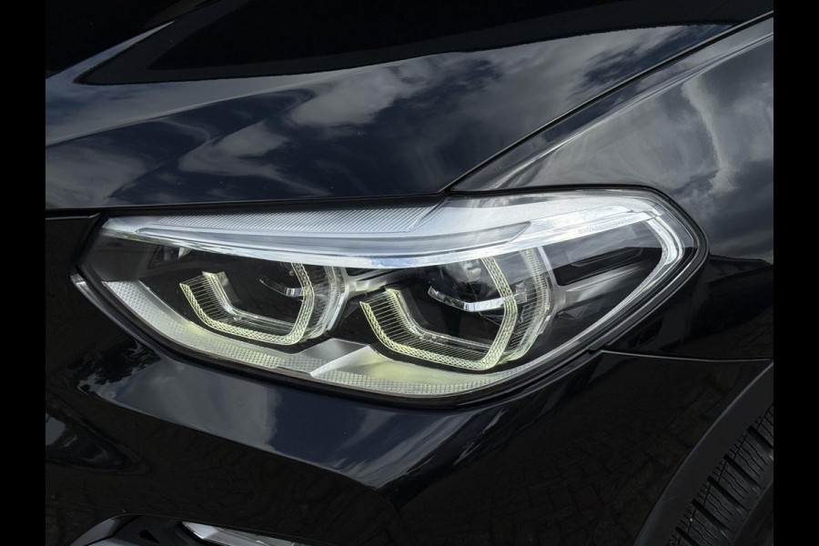 BMW X3 xDrive20i X LINE | PANORMA | HARMAN KARDON | SPORTSTOELEN | CAMERA | LEDER |