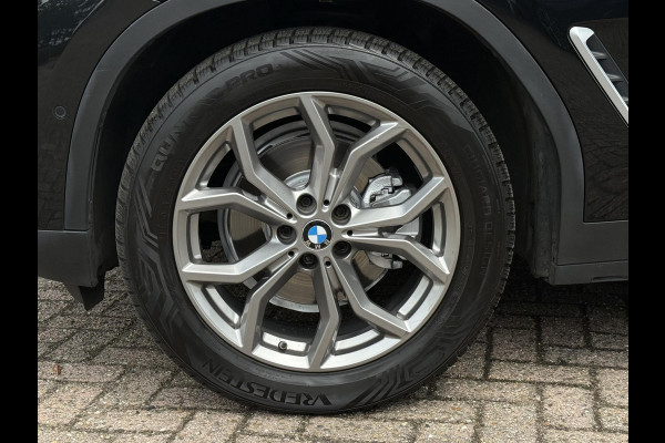 BMW X3 xDrive20i X LINE | PANORMA | HARMAN KARDON | SPORTSTOELEN | CAMERA | LEDER |