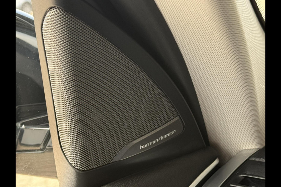 BMW X3 xDrive20i X LINE | PANORMA | HARMAN KARDON | SPORTSTOELEN | CAMERA | LEDER |