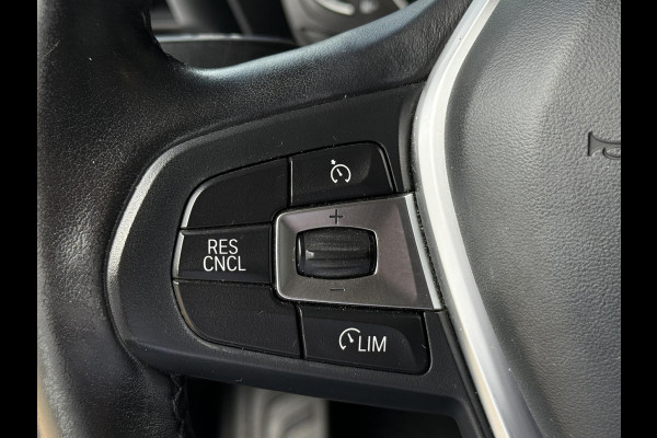 BMW X3 xDrive20i X LINE | PANORMA | HARMAN KARDON | SPORTSTOELEN | CAMERA | LEDER |