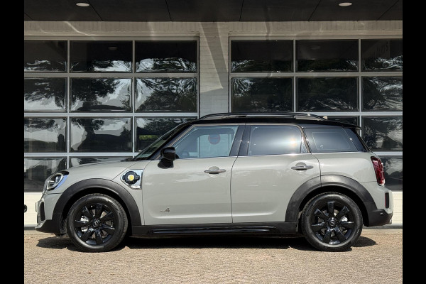 MINI Countryman 1.5 Cooper S E ALL4 CLASSIC | PANORAMA | KEYLESS | CAMERA | ADAPT. CRUISE | SPORTSTOELEN |