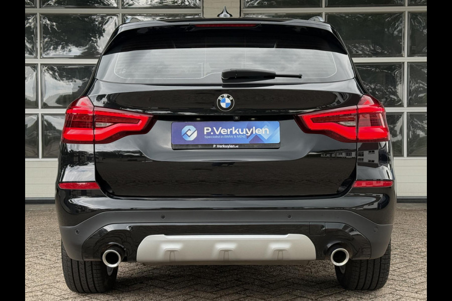 BMW X3 xDrive20i X LINE | PANORMA | HARMAN KARDON | SPORTSTOELEN | CAMERA | LEDER |