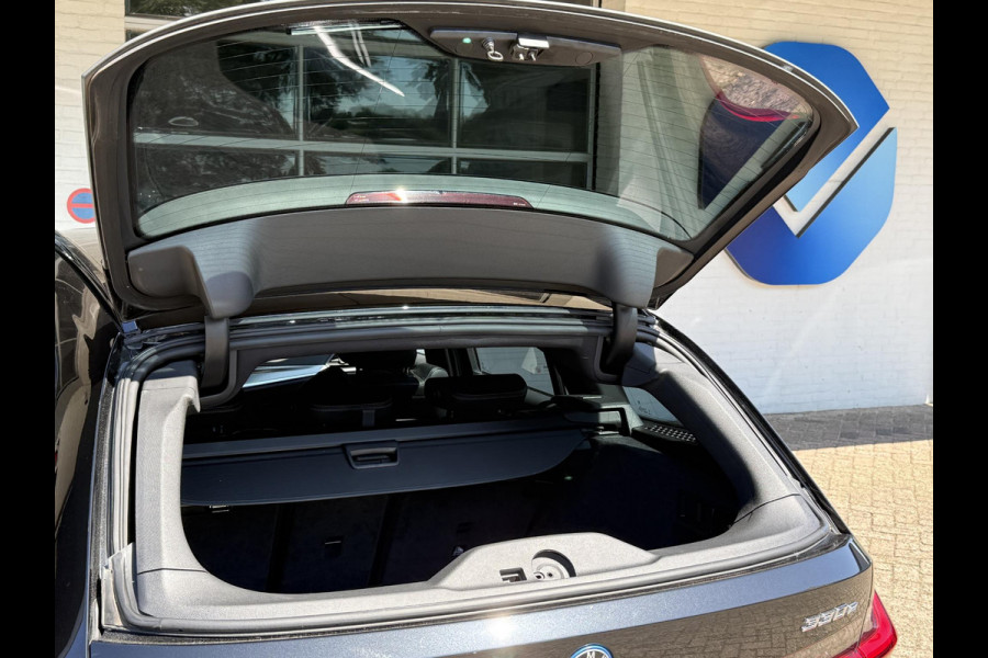 BMW 3 Serie Touring 330e M SPORT LCI | DRIVING PROFF. | TREKHAAK | CAMERA | LEDER |