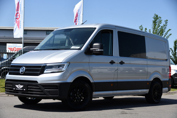 Volkswagen Crafter 35 2.0 TDI L3H2 DC Highline PB Edition Camera, Caplay, LED, 177pk, 2 x Schuifdeur, Clima, Leder, Multimedia, Voorruit verwarming, Automaat, Uniek!