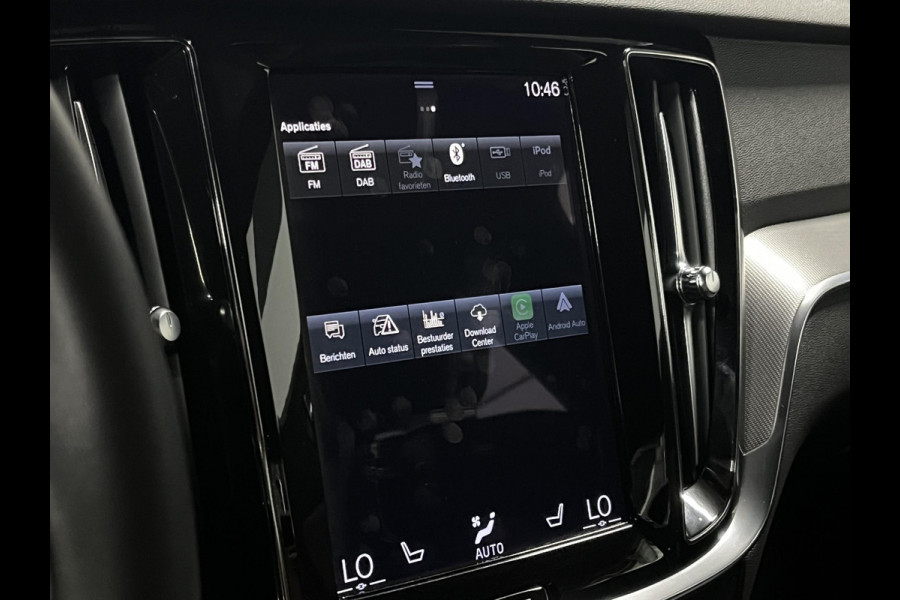 Volvo S60 2.0 Recharge T8 AWD R-Design *Long Range* Adapt. cruise | Stoel-/stuurverwarming | Carplay | Camera | Memory seats | Navigatie