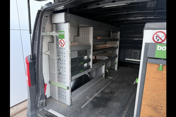 Mercedes-Benz Vito 114 1.9 CDI Automaat L2H1 Achterklep Climate Control Cruise Control Parkeersensoren V+A Kastwand Inbouw