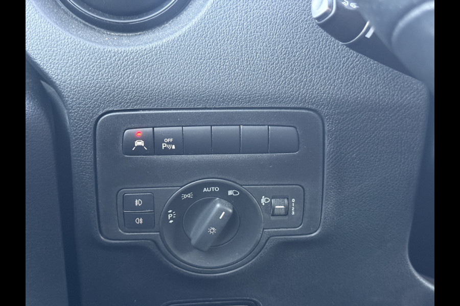 Mercedes-Benz Vito 114 1.9 CDI Automaat L2H1 Achterklep Climate Control Cruise Control Parkeersensoren V+A Kastwand Inbouw