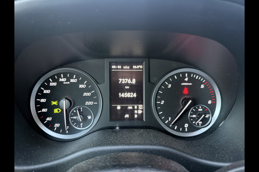 Mercedes-Benz Vito 114 1.9 CDI Automaat L2H1 Achterklep Climate Control Cruise Control Parkeersensoren V+A Kastwand Inbouw