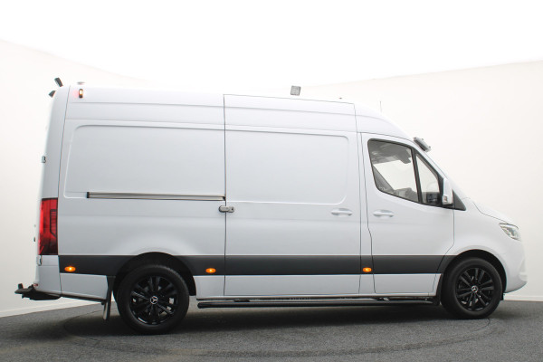 Mercedes-Benz Sprinter 317 CDI L2H2 RWD 3-Zits, Trekhaak 3500KG, LED, Zonneklep, Camera, Apple Carplay, 18"