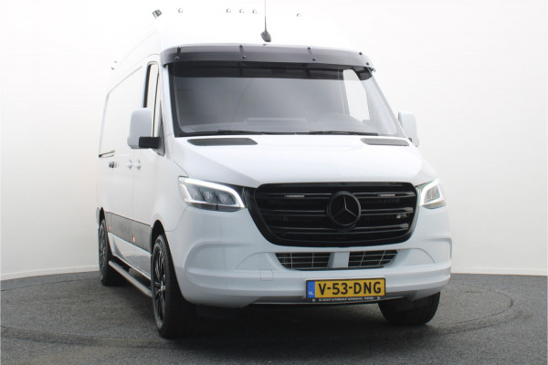Mercedes-Benz Sprinter 317 CDI L2H2 RWD 3-Zits, Trekhaak 3500KG, LED, Zonneklep, Camera, Apple Carplay, 18"