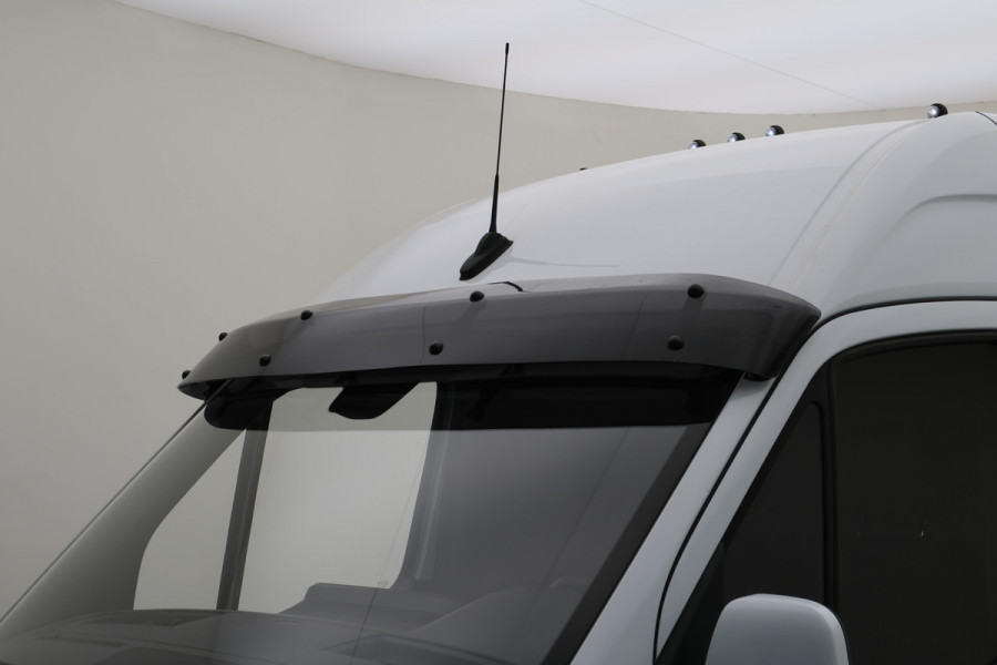 Mercedes-Benz Sprinter 317 CDI L2H2 RWD 3-Zits, Trekhaak 3500KG, LED, Zonneklep, Camera, Apple Carplay, 18"