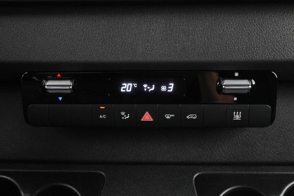 Mercedes-Benz Sprinter 317 CDI L2H2 RWD 3-Zits, Trekhaak 3500KG, LED, Zonneklep, Camera, Apple Carplay, 18"