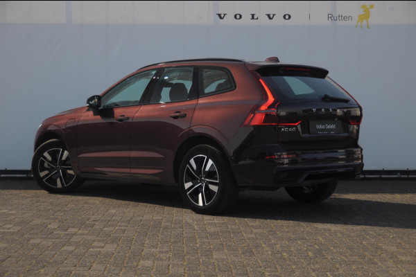 Volvo XC60 T6 350PK Automaat AWD Plus Dark / Trekhaak / BLIS / Adaptieve cruise control / Panoramadak / Apple carplay / Parkeersensoren met camera / Elektrische achterklep / Elektrische stoelen met geheugen / Stoel en stuurwielverwarming