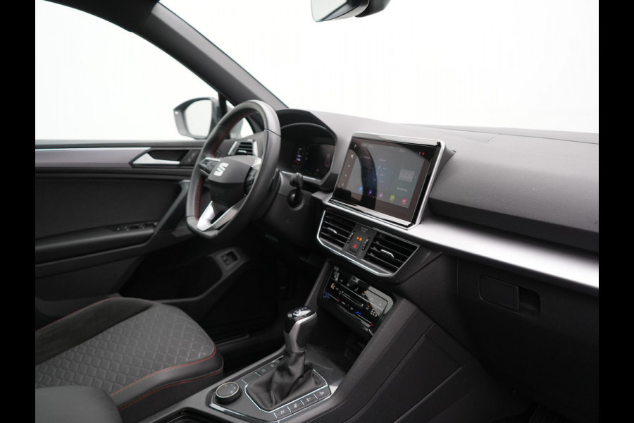 Seat Tarraco 1.4 TSI e-Hybrid FR PHEV 245pk Dealer O.H | Trekhaak Af Fabriek | Panodak | 360 Camera | Adaptive Cruise | Sportstoelen Memory & Verwarmd | BLIS | Apple Carplay | Travel Assist | Keyless | Navigatie | Virtual | DAB | 20" L.M | Plug In Hybrid |