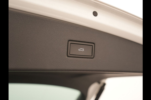 Seat Tarraco 1.4 TSI e-Hybrid FR PHEV 245pk Dealer O.H | Trekhaak Af Fabriek | Panodak | 360 Camera | Adaptive Cruise | Sportstoelen Memory & Verwarmd | BLIS | Apple Carplay | Travel Assist | Keyless | Navigatie | Virtual | DAB | 20" L.M | Plug In Hybrid |