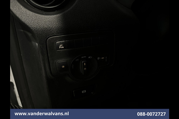 Mercedes-Benz Vito 114 CDI 136pk L2H1 Euro6 Airco | Camera | Cruisecontrol | Stoelverwarming Trekhaak, Parkeersensoren, Bijrijdersbank