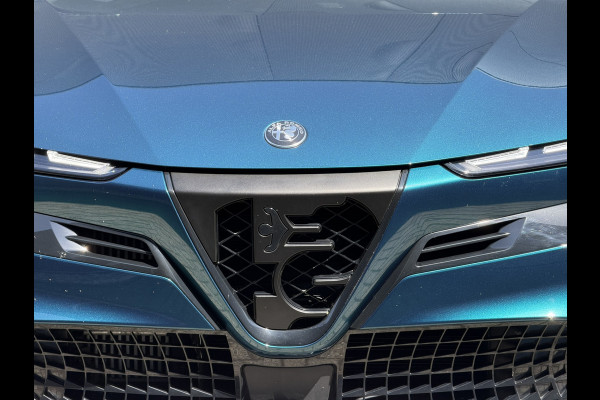 Alfa Romeo junior 1.2 Turbo Hybrid Ibrida Speciale | Automaat | Pack techno | Stoelverwarming | Electrische kofferklep | Camera achter | Apple Car