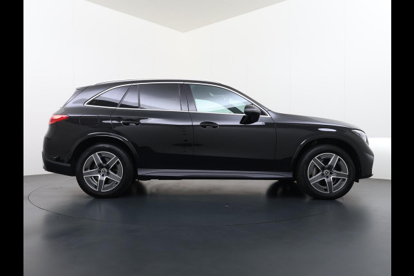 Mercedes-Benz GLC 300e 4MATIC AMG Line VAN: 59.900,- VOOR: 55.877,- UW WKVOORDEEL: 4.023,- | SOH 98% | SUPER COMPLEET| MEMORY STOELEN| BURMESTER 3D AUDIO |DIGITAL LIGHT| 360 CAMERA| ELEKTRISCHE ACHTERKLEP| ADAPTIEVE CRUISE CONTROL| DODE HOEK| CARPLAY| SFEERVERLICHTING