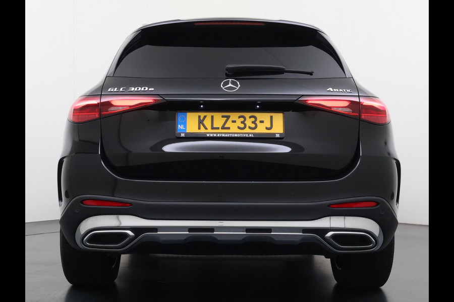 Mercedes-Benz GLC 300e 4MATIC AMG Line VAN: 59.900,- VOOR: 55.877,- UW WKVOORDEEL: 4.023,- | SOH 98% | SUPER COMPLEET| MEMORY STOELEN| BURMESTER 3D AUDIO |DIGITAL LIGHT| 360 CAMERA| ELEKTRISCHE ACHTERKLEP| ADAPTIEVE CRUISE CONTROL| DODE HOEK| CARPLAY| SFEERVERLICHTING