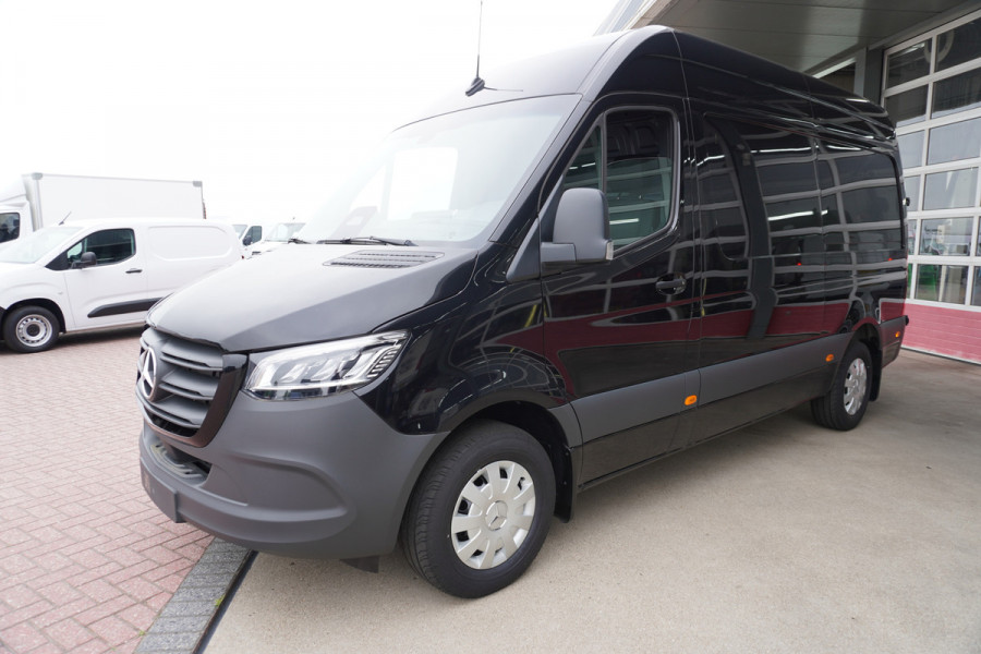 Mercedes-Benz Sprinter 317 170PK L2H2 Select Automaat nr.V026 | Airco | Cruise | Camera | Carplay | Trekhaak 3.500KG