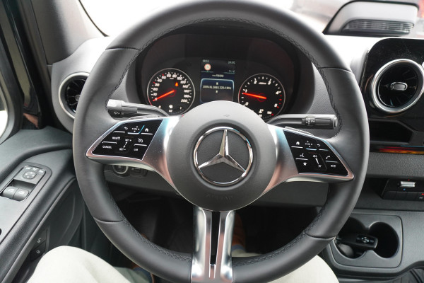 Mercedes-Benz Sprinter 317 170PK L2H2 Select Automaat nr.V026 | Airco | Cruise | Camera | Carplay | Trekhaak 3.500KG